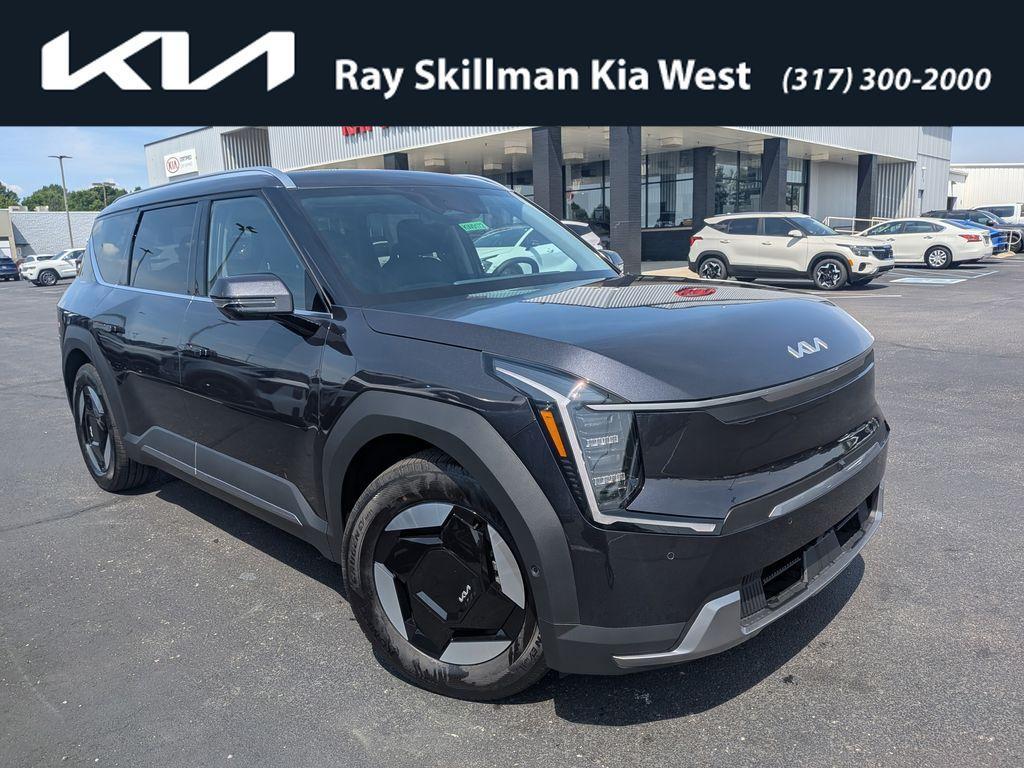 new 2026 Kia EV9 car, priced at $60,620