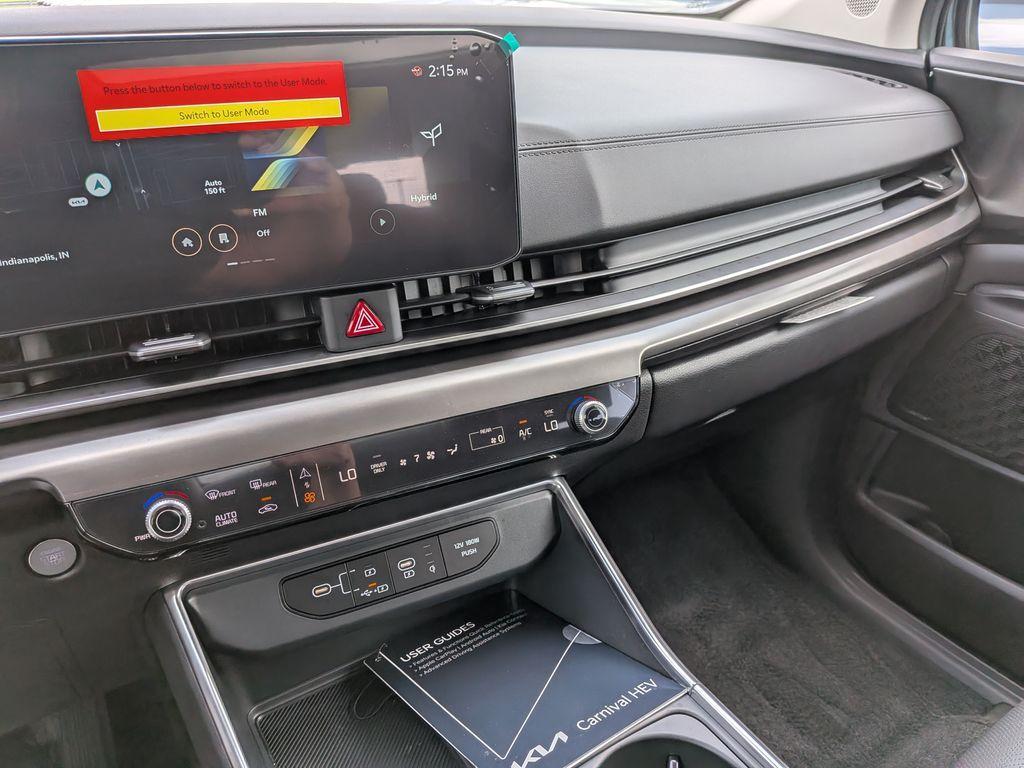 new 2026 Kia Carnival Hybrid car, priced at $55,315