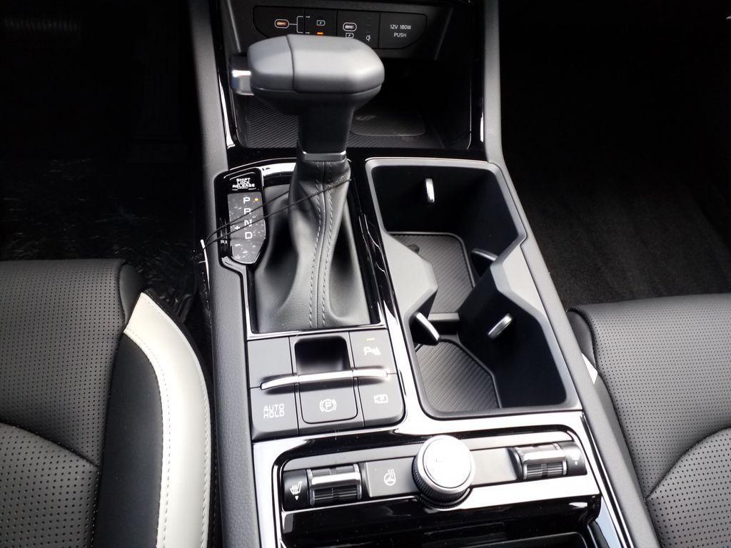 new 2025 Kia K5 car, priced at $31,645