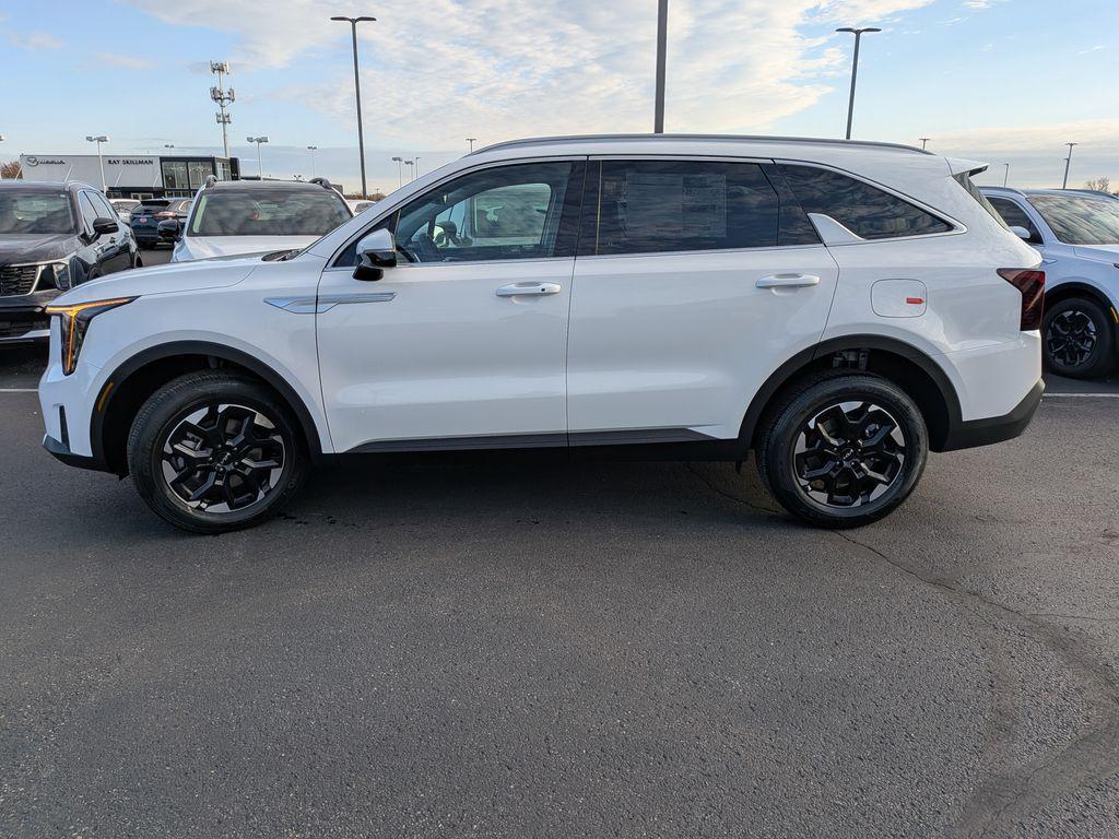 new 2026 Kia Sorento car, priced at $37,295
