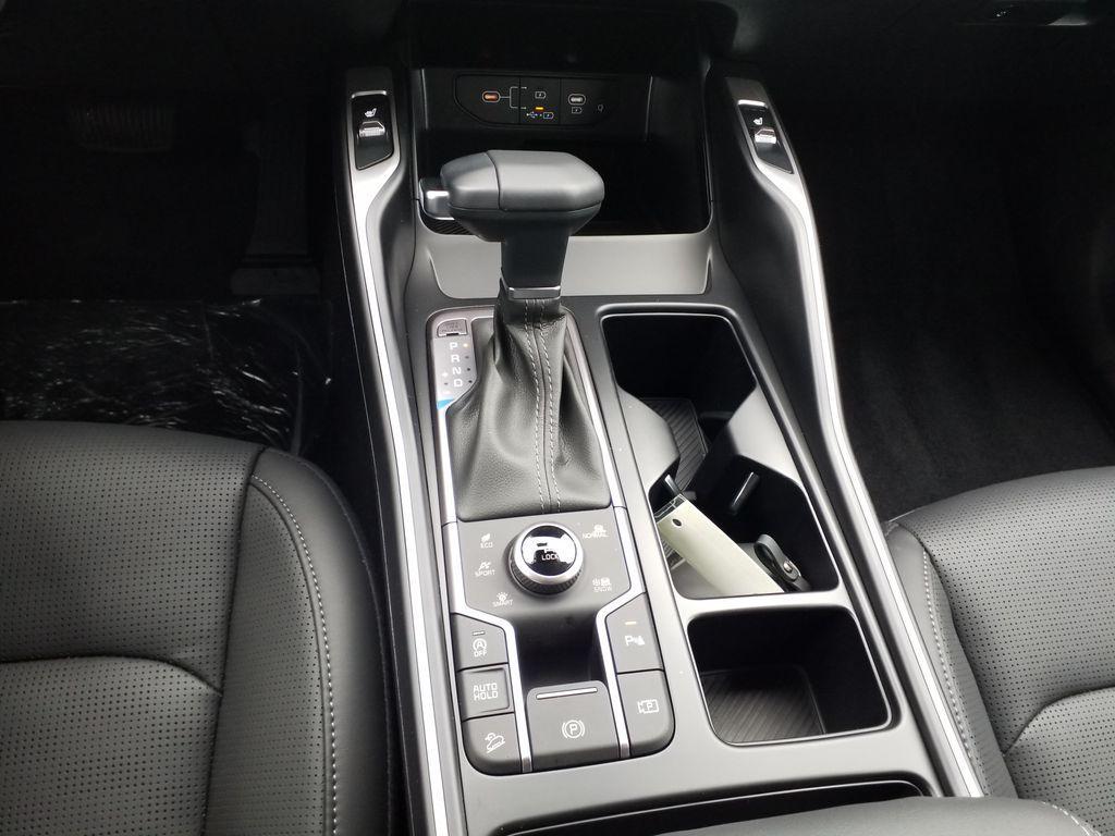 new 2025 Kia Sorento car, priced at $42,305