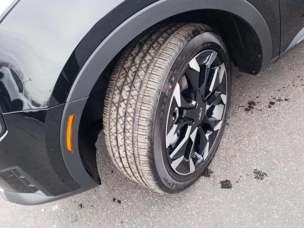 new 2025 Kia Sorento car, priced at $42,305
