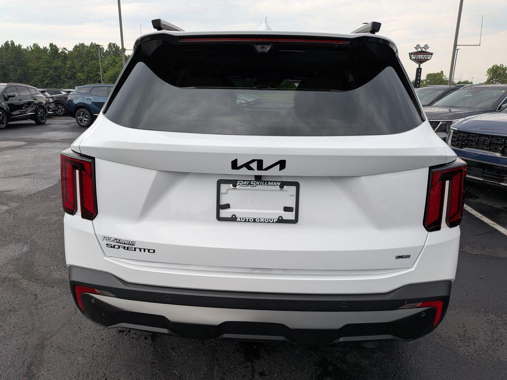new 2025 Kia Sorento car, priced at $44,269