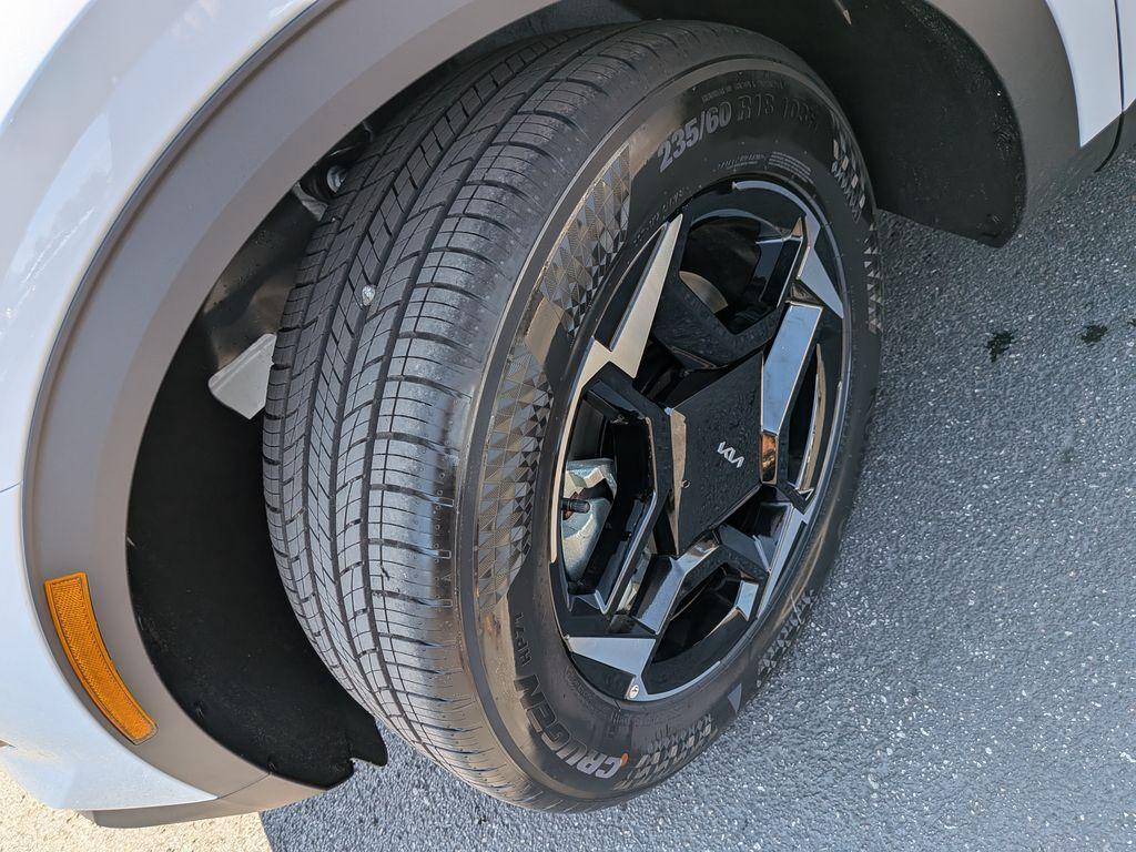 new 2026 Kia Sportage car, priced at $33,588