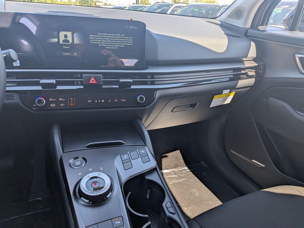 new 2026 Kia Sportage Hybrid car, priced at $33,485