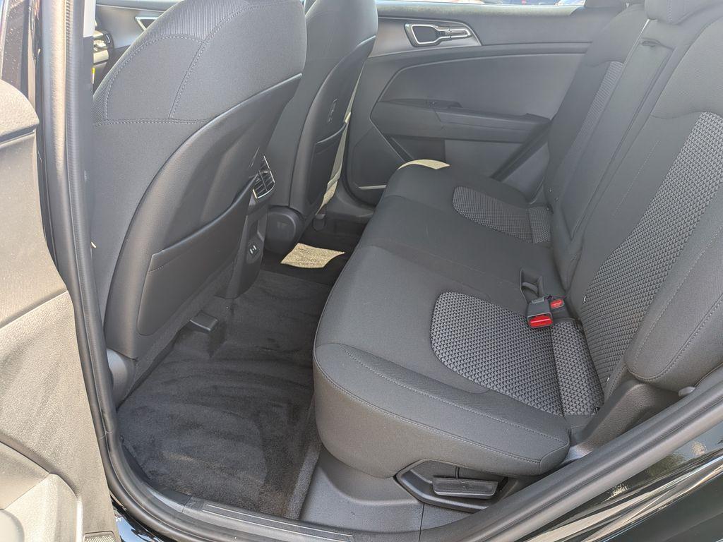 new 2026 Kia Sportage Hybrid car, priced at $33,485