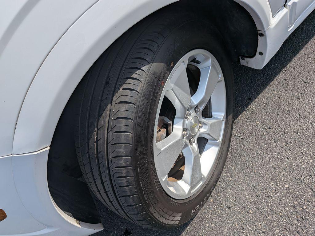 used 2014 Chevrolet Captiva Sport car, priced at $7,988