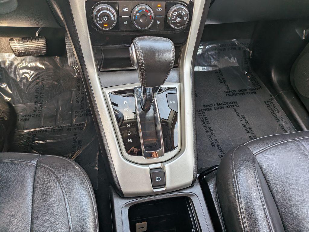 used 2014 Chevrolet Captiva Sport car, priced at $7,988