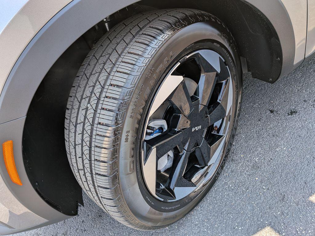 new 2025 Kia Sorento Hybrid car, priced at $39,552