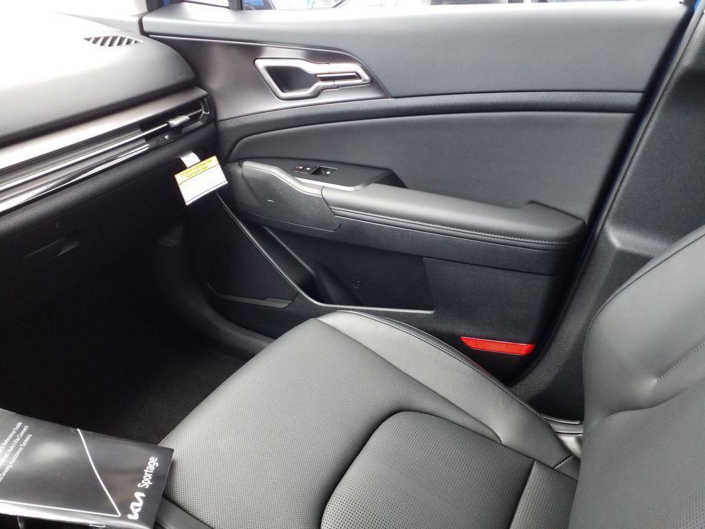 new 2026 Kia Sportage car, priced at $32,885