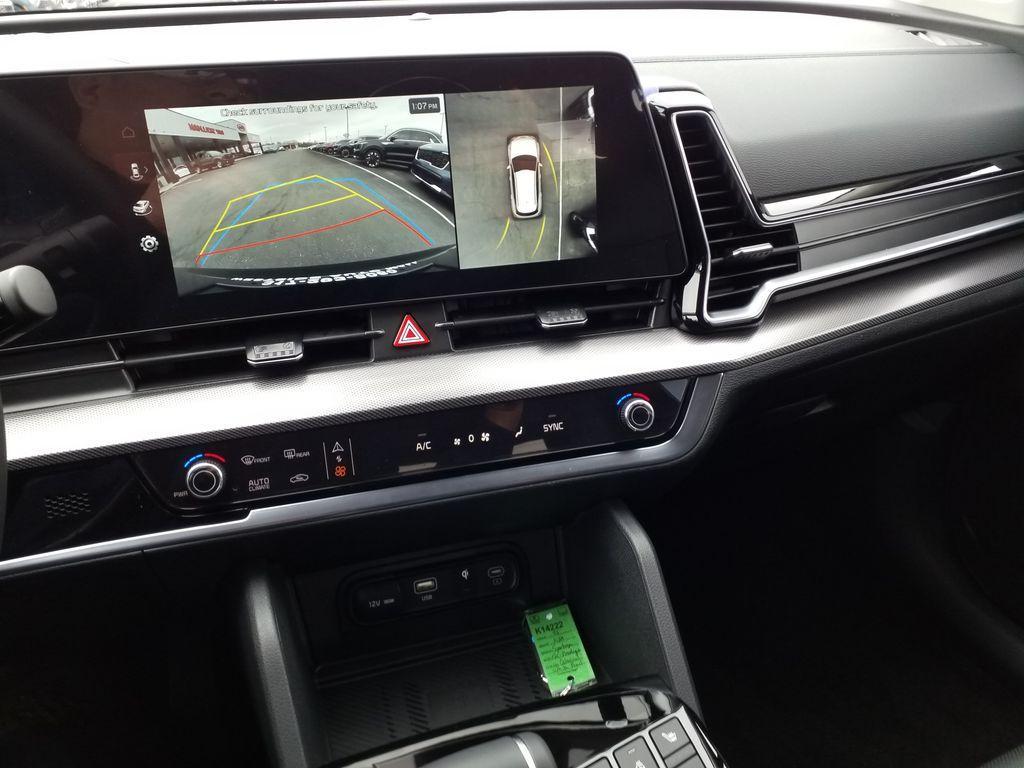 new 2025 Kia Sportage car, priced at $37,435