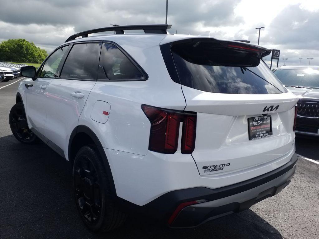 new 2025 Kia Sorento car, priced at $43,955
