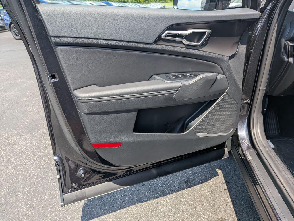 new 2026 Kia Sportage car, priced at $30,888