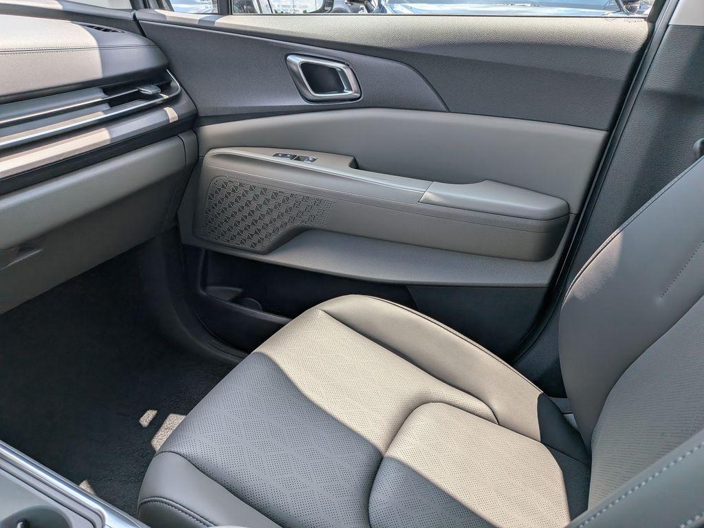 new 2026 Kia Carnival Hybrid car, priced at $48,786