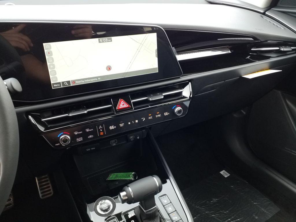 new 2025 Kia Niro car, priced at $37,180