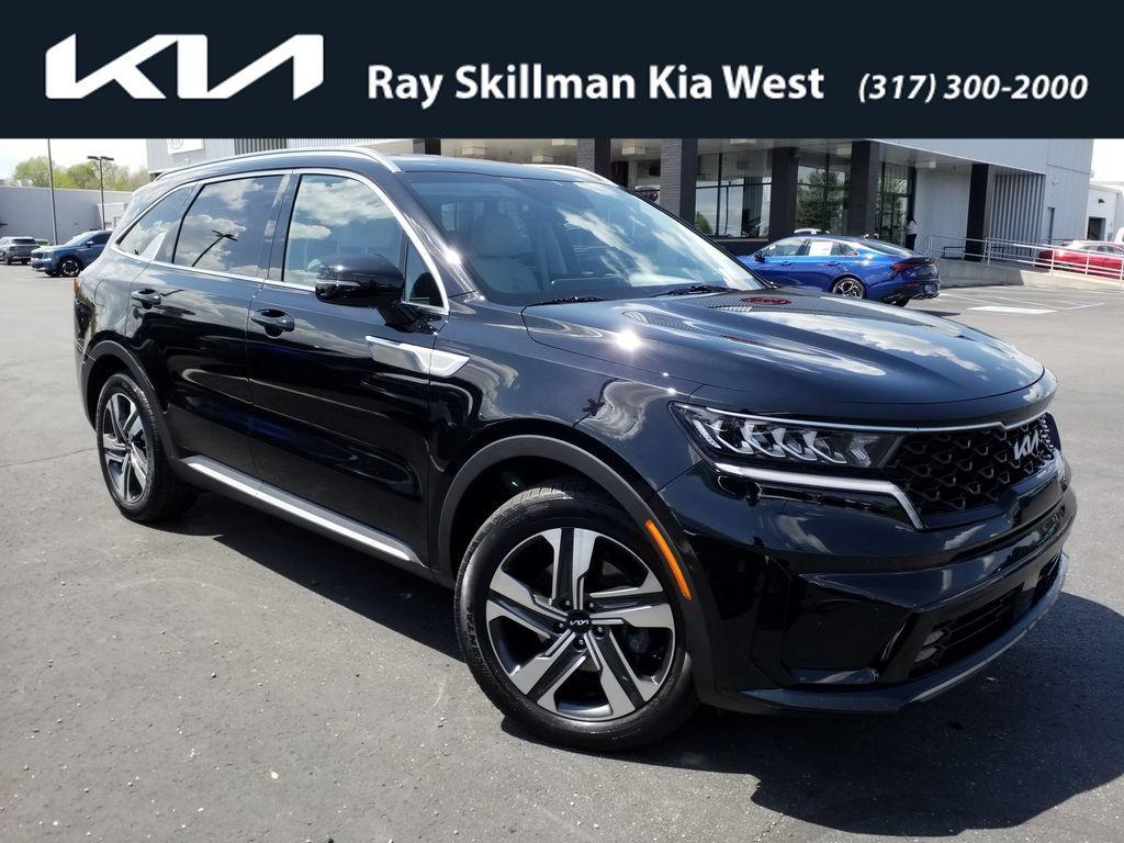 used 2023 Kia Sorento Hybrid car, priced at $32,990