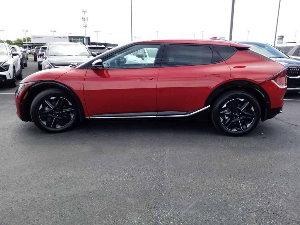 new 2025 Kia EV6 car, priced at $53,770