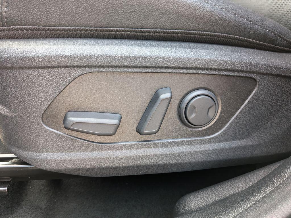 new 2026 Kia Sportage car, priced at $33,481