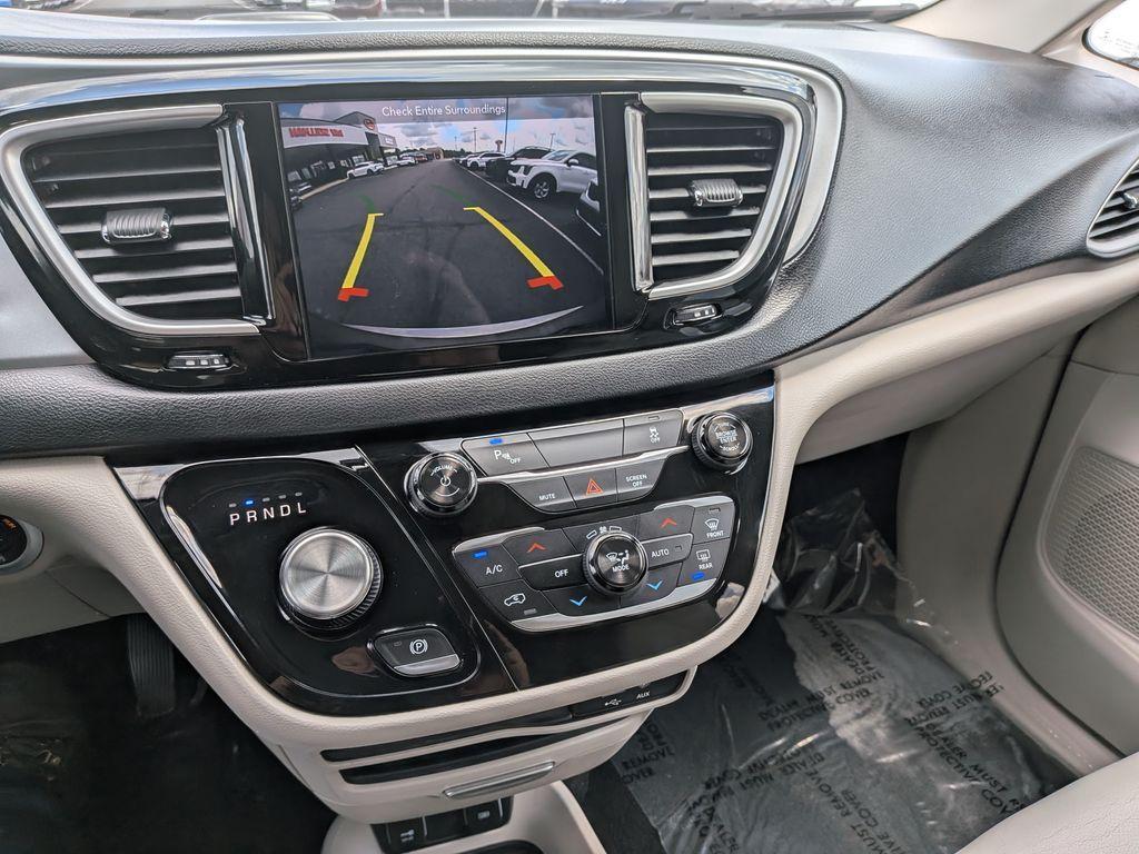 used 2018 Chrysler Pacifica Hybrid car, priced at $16,988