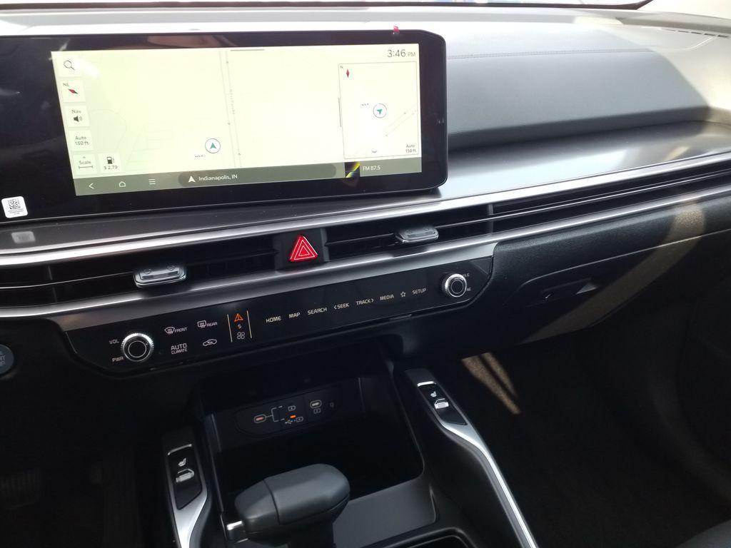 new 2025 Kia Sorento car, priced at $38,445