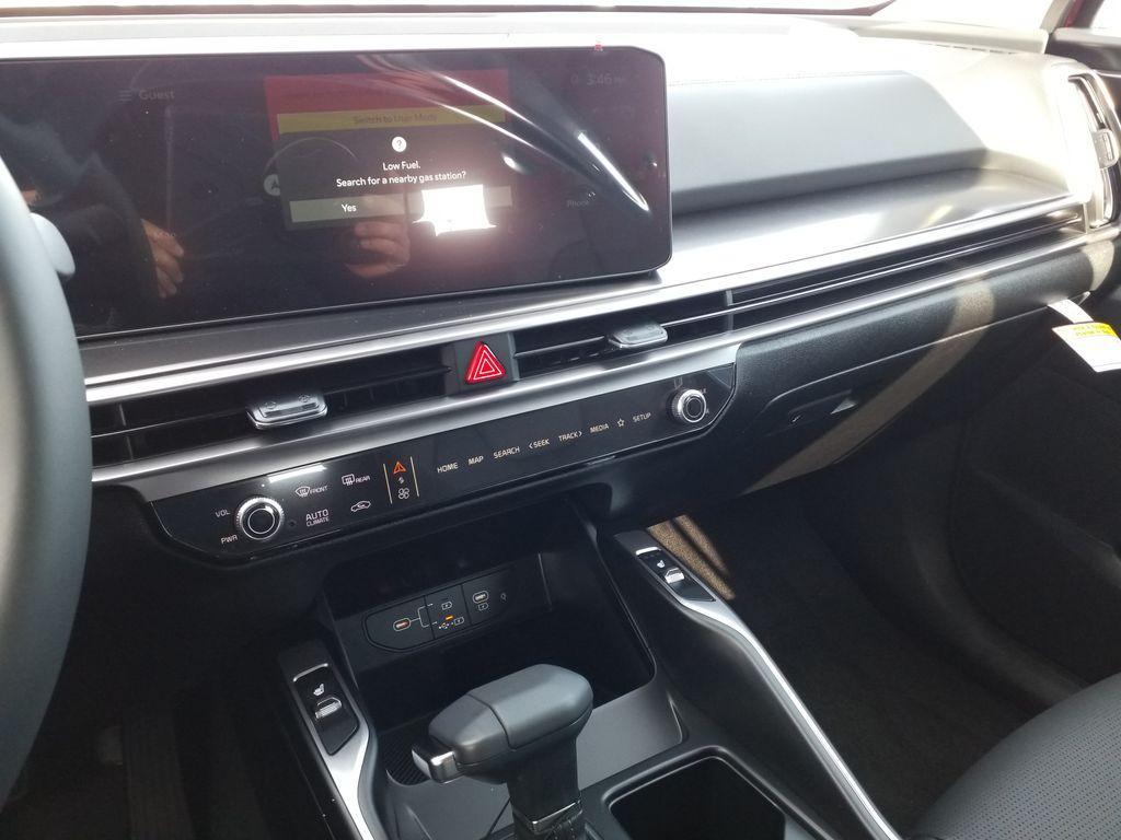 new 2025 Kia Sorento car, priced at $38,445