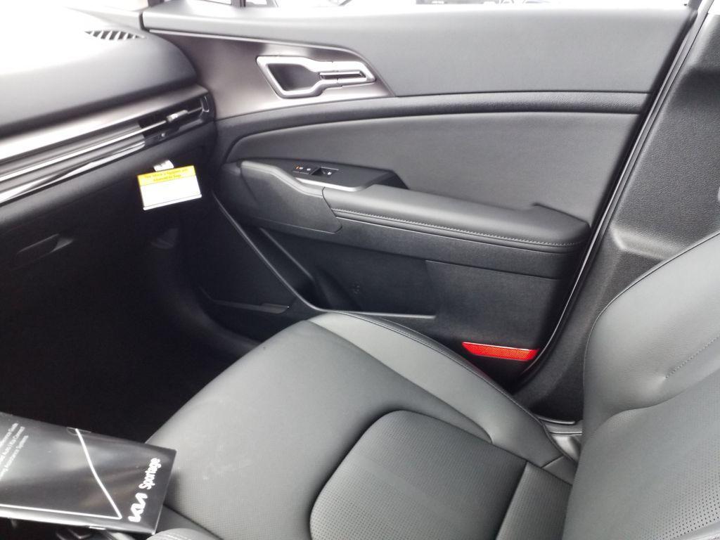 new 2026 Kia Sportage car, priced at $33,380