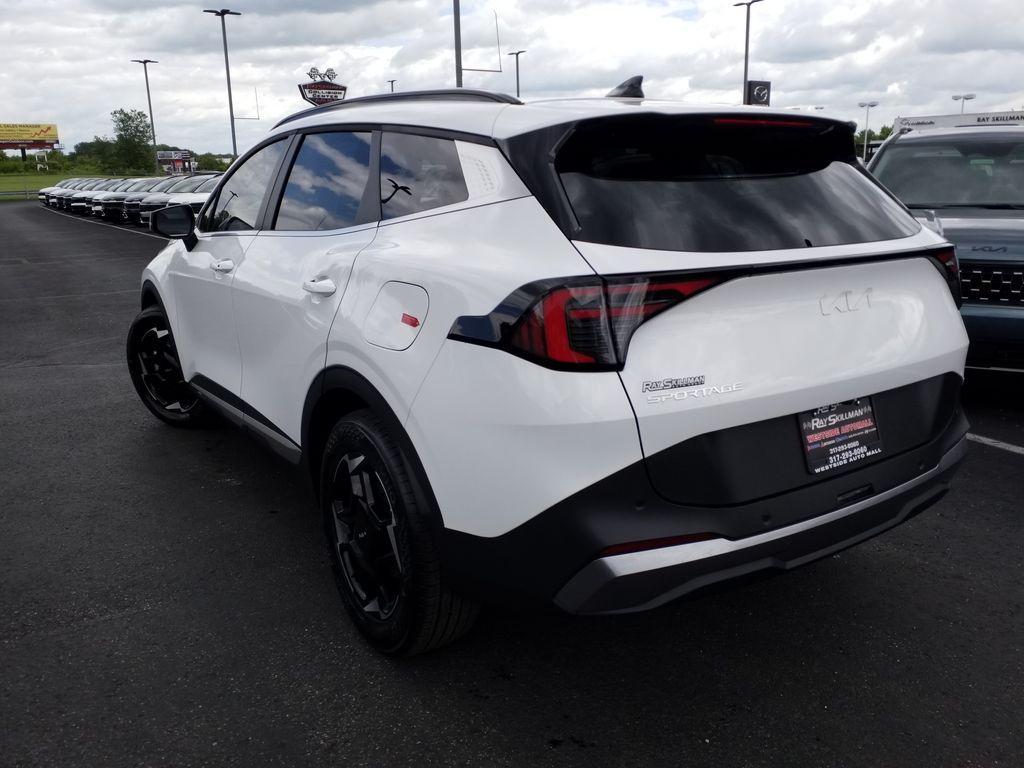 new 2026 Kia Sportage car, priced at $33,380