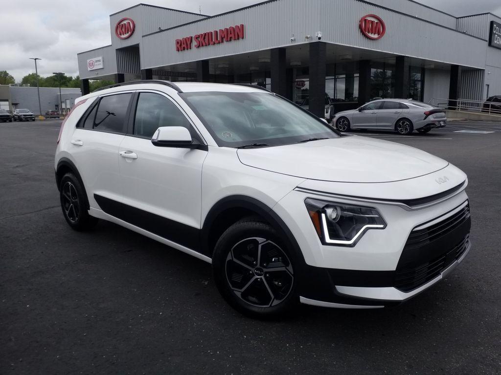 new 2025 Kia Niro car, priced at $31,810