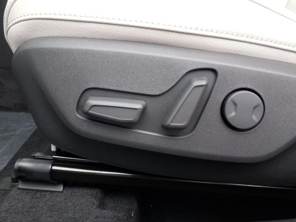 new 2025 Kia Niro car, priced at $31,810