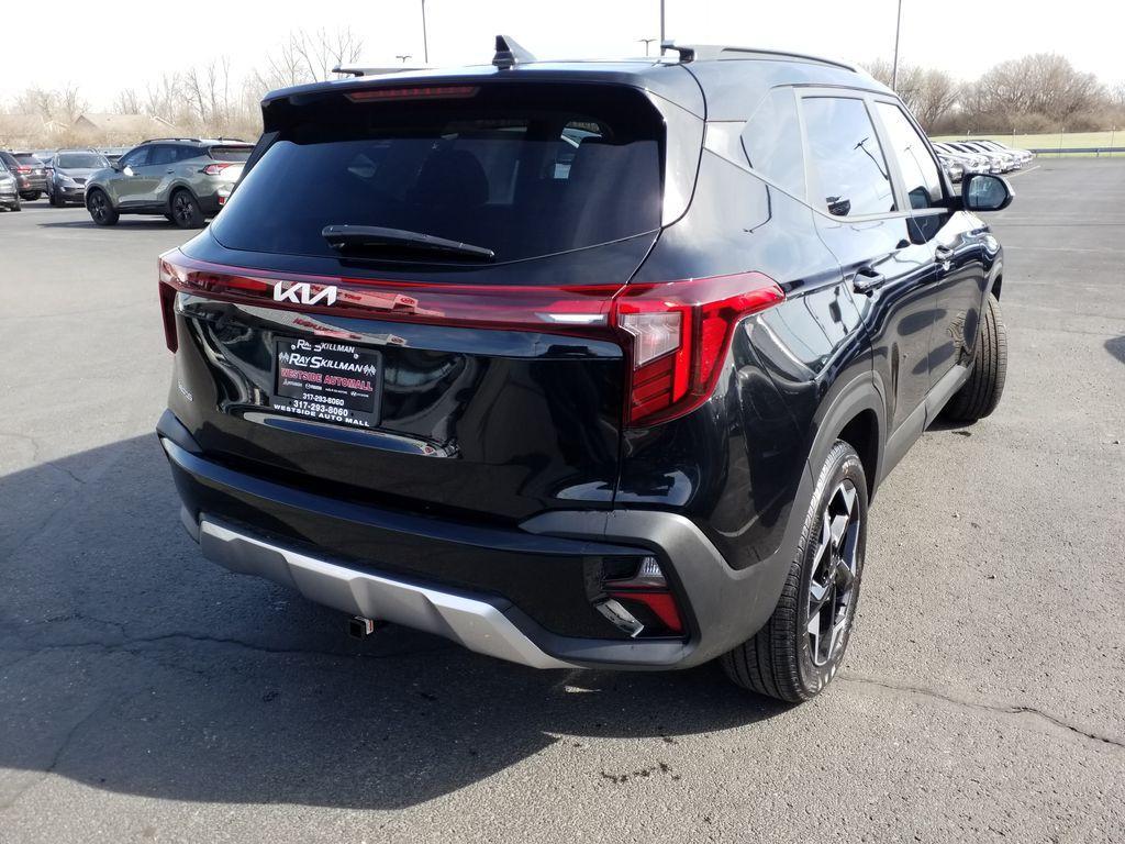new 2025 Kia Seltos car, priced at $28,140
