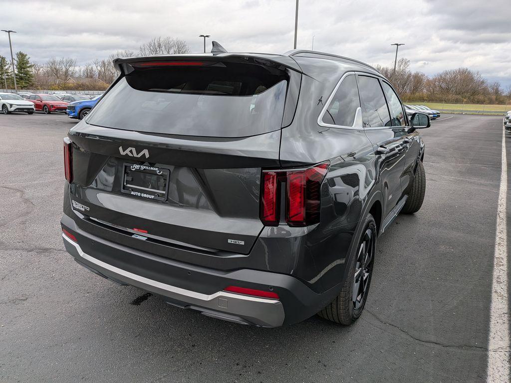 new 2026 Kia Sorento Hybrid car, priced at $40,100