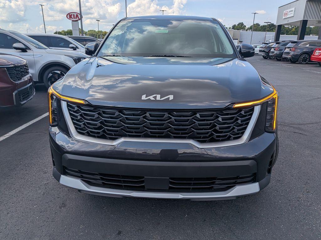 new 2025 Kia Sorento car, priced at $30,161