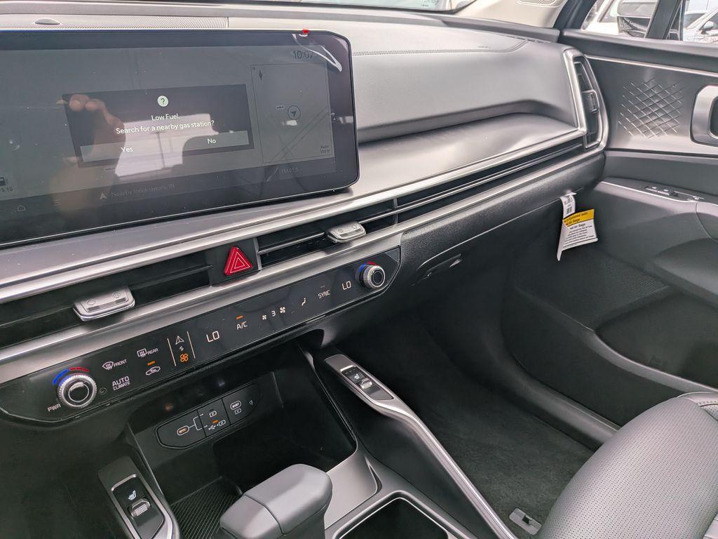 new 2025 Kia Sorento car, priced at $36,764