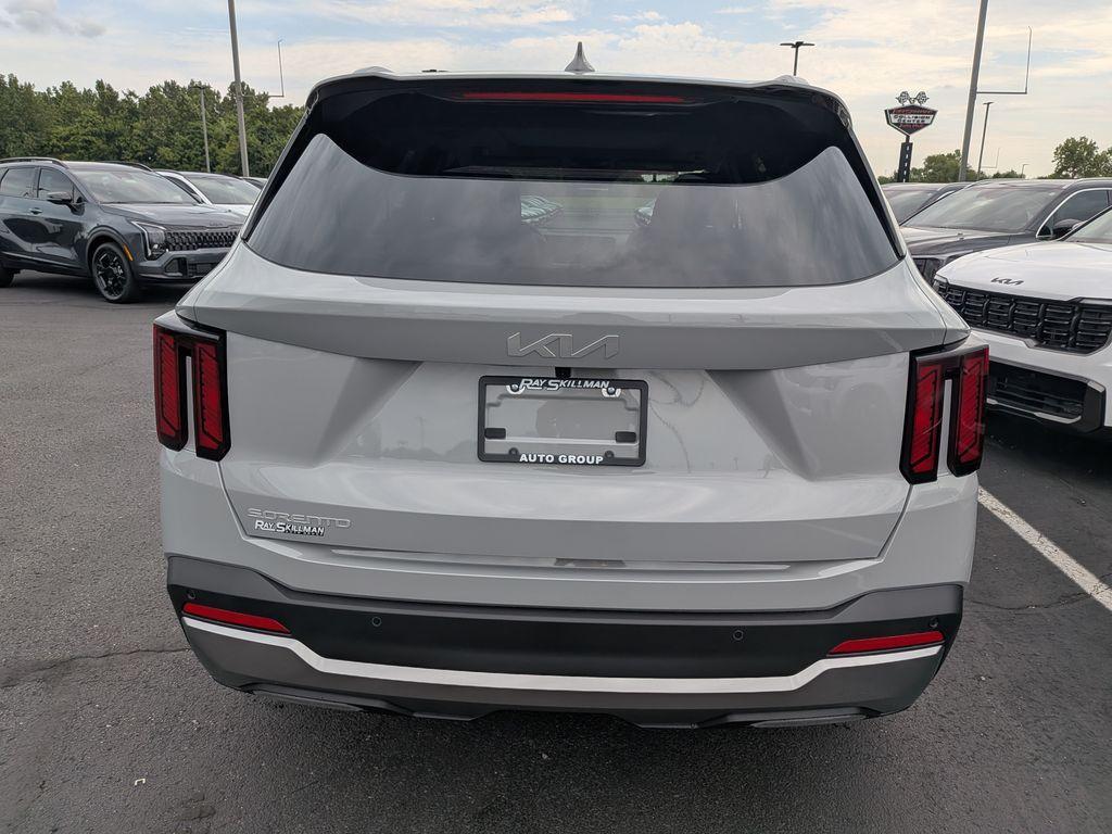 new 2025 Kia Sorento car, priced at $36,764