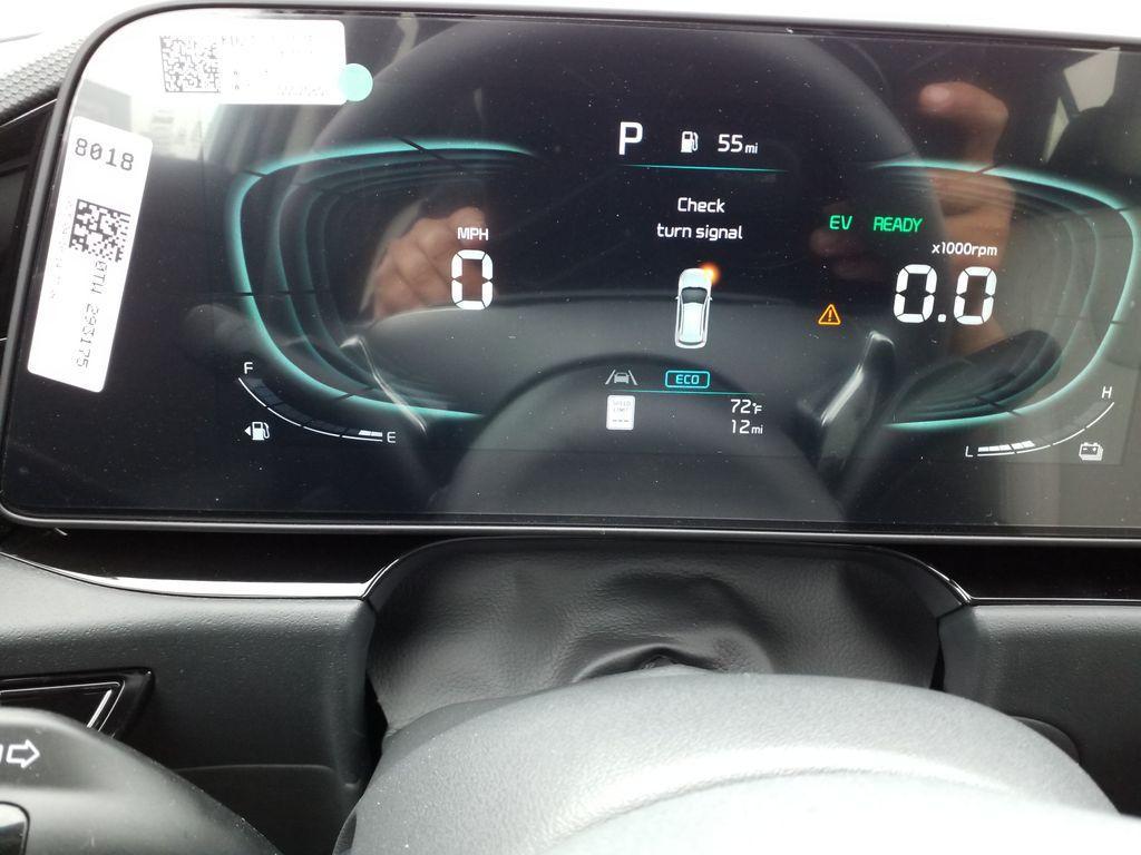 new 2025 Kia Niro car, priced at $33,660