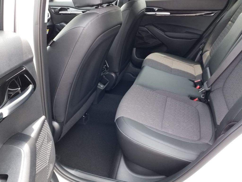 new 2025 Kia Seltos car, priced at $28,670