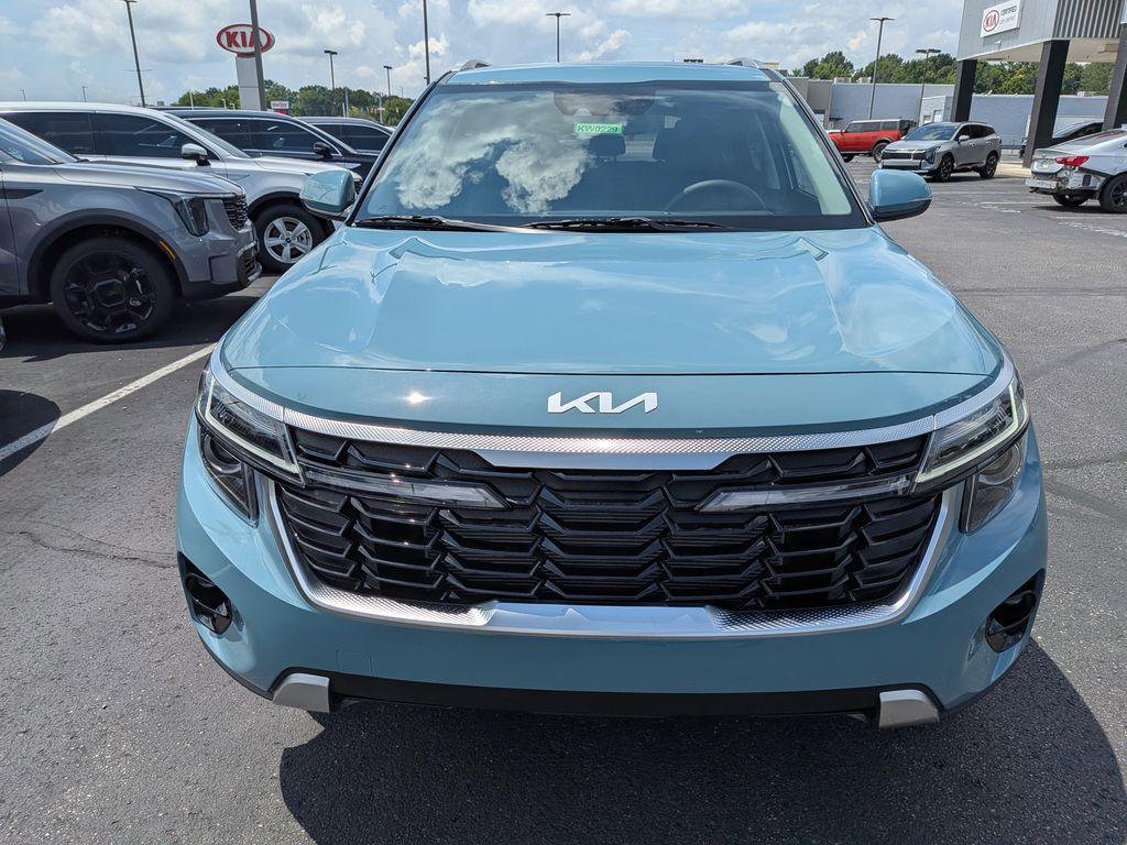 new 2026 Kia Seltos car, priced at $30,925