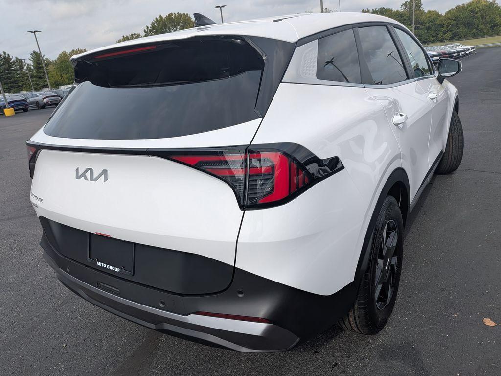 new 2026 Kia Sportage car, priced at $30,650