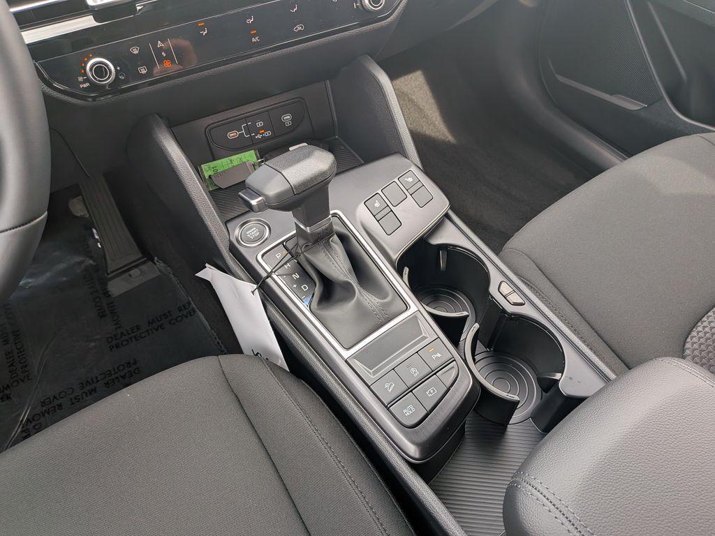 new 2026 Kia Sportage car, priced at $30,650