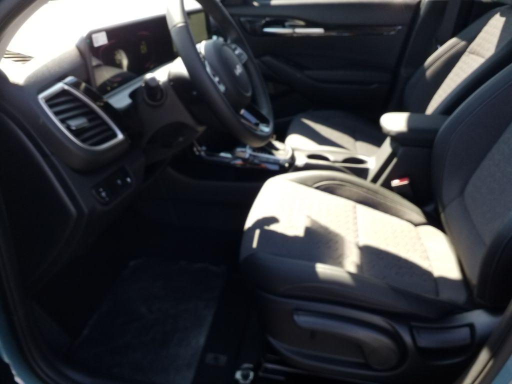 new 2025 Kia Seltos car, priced at $27,293