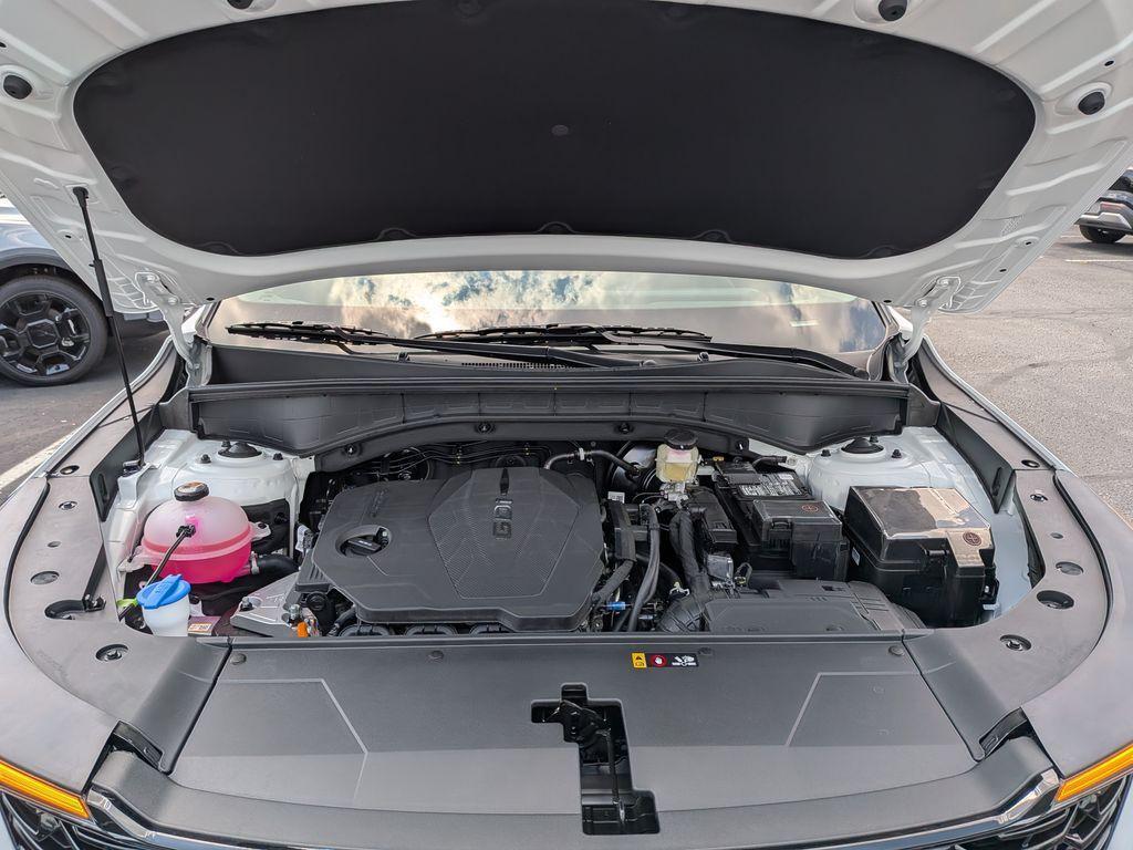 new 2025 Kia Sorento car, priced at $33,931