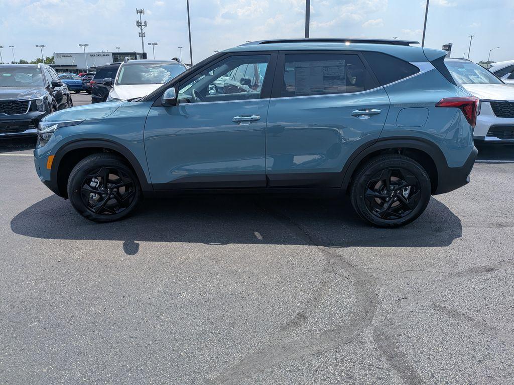 new 2026 Kia Seltos car, priced at $30,475