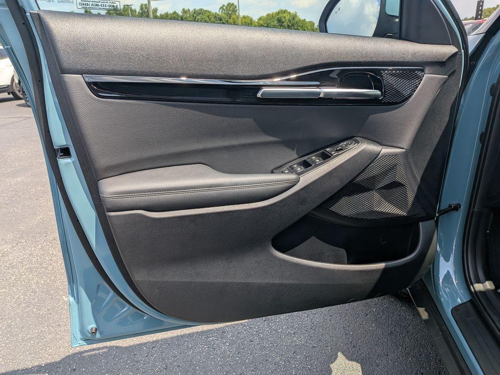 new 2026 Kia Seltos car, priced at $30,475