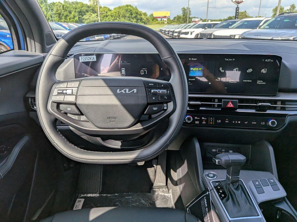 new 2026 Kia Sportage car, priced at $34,533