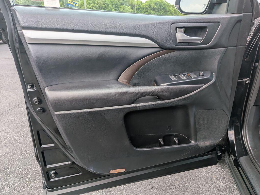 used 2017 Toyota Highlander car, priced at $20,988