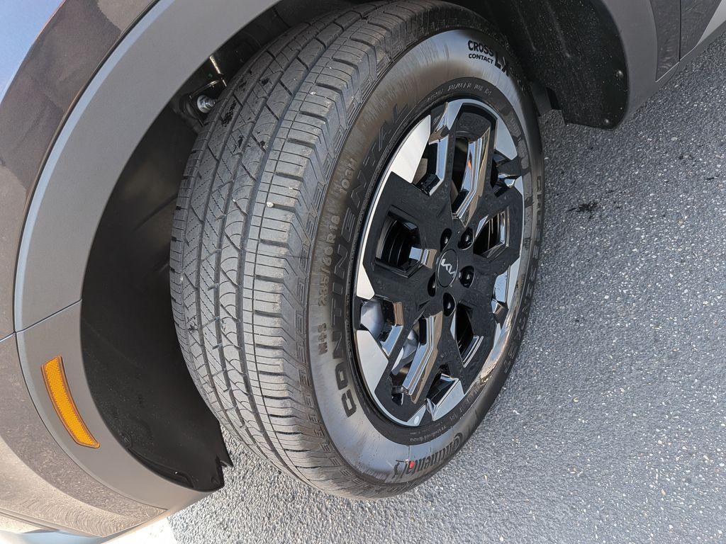 new 2026 Kia Sorento car, priced at $40,070