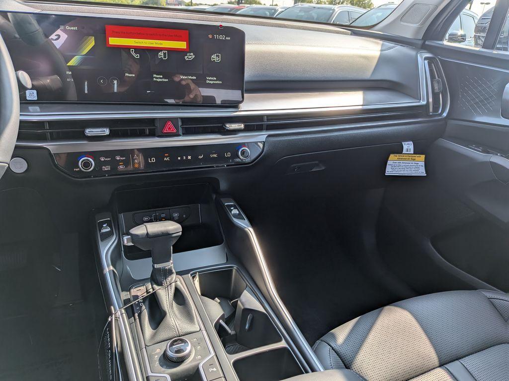 new 2026 Kia Sorento car, priced at $40,070