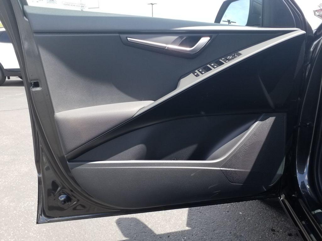new 2025 Kia Niro car, priced at $28,385