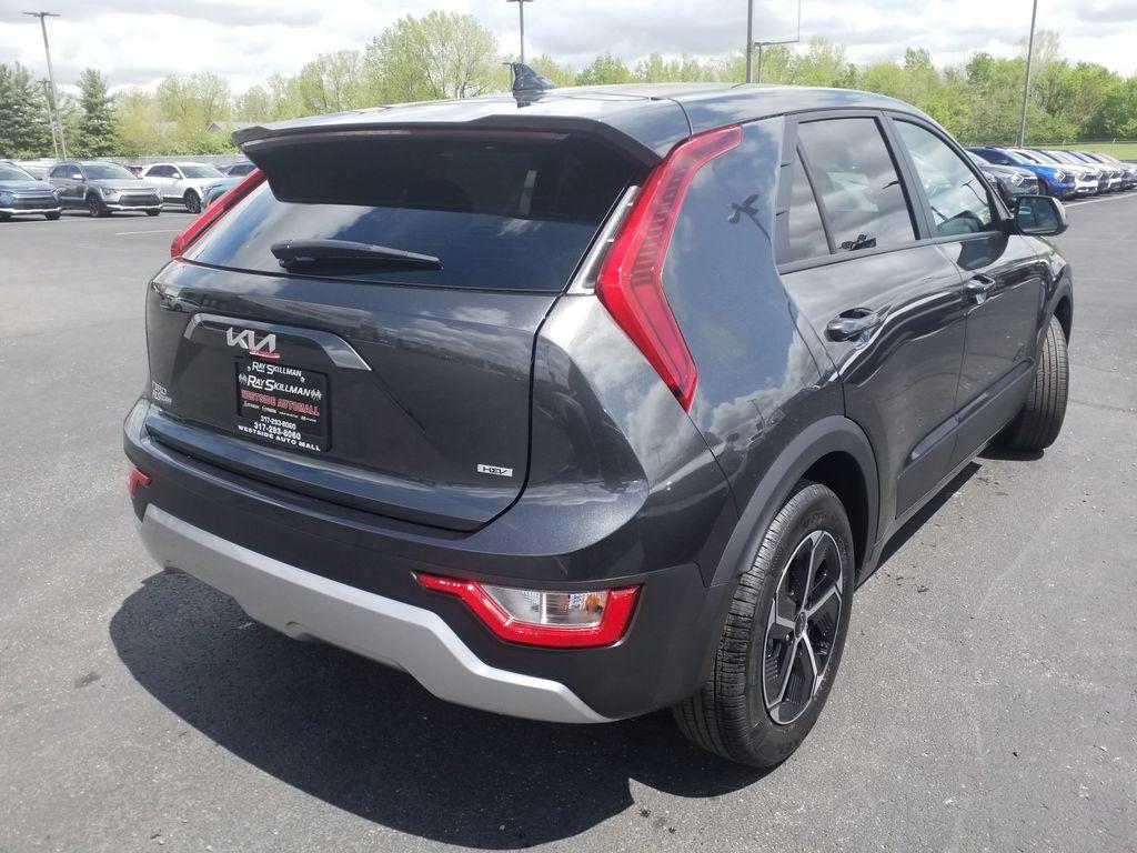 new 2025 Kia Niro car, priced at $28,385
