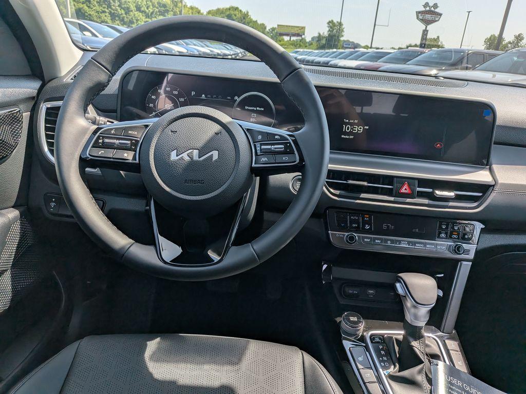 new 2026 Kia Seltos car, priced at $30,870